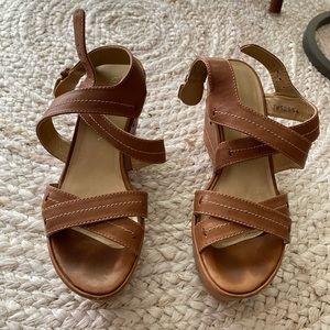 Stuart Weitzman “Doublexing” wedge